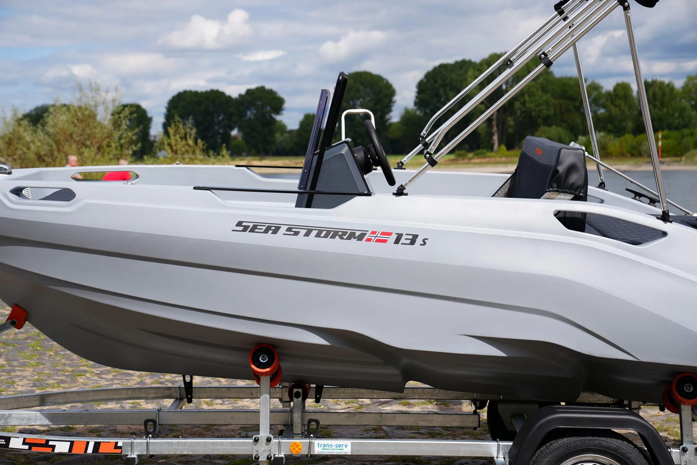 Bow of the SeaStorm 13s with double-step hull and hull lettering