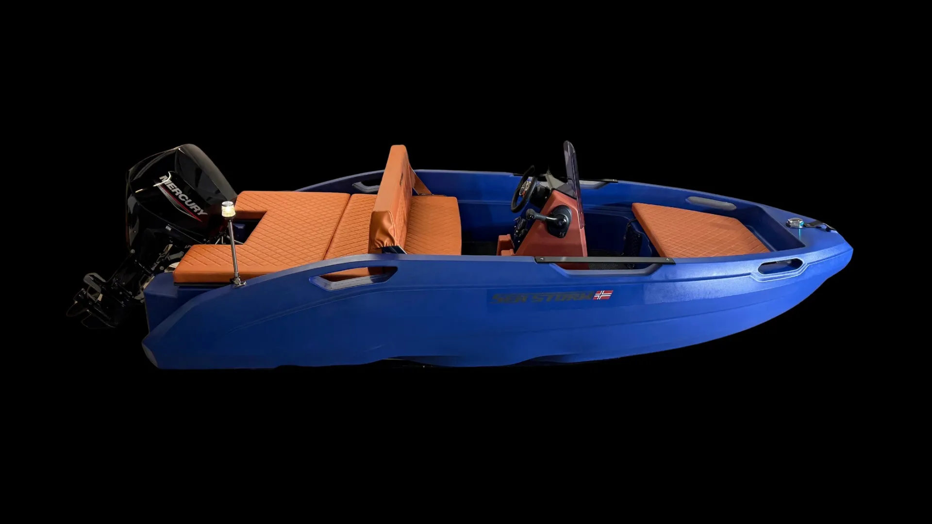 SeaStorm 13s – bow with double-stepped hull