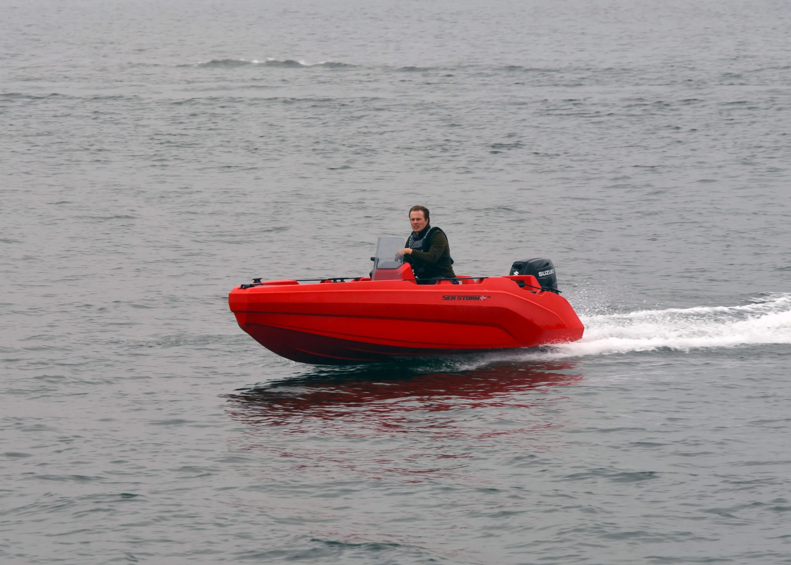 SeaStorm 14 HDPE Advantage – on the water